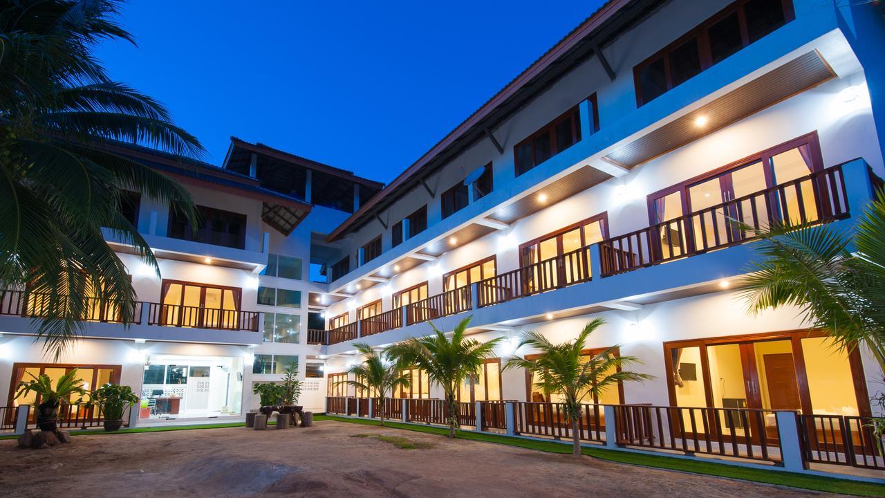 The One Hotel Koh Tao Exterior photo
