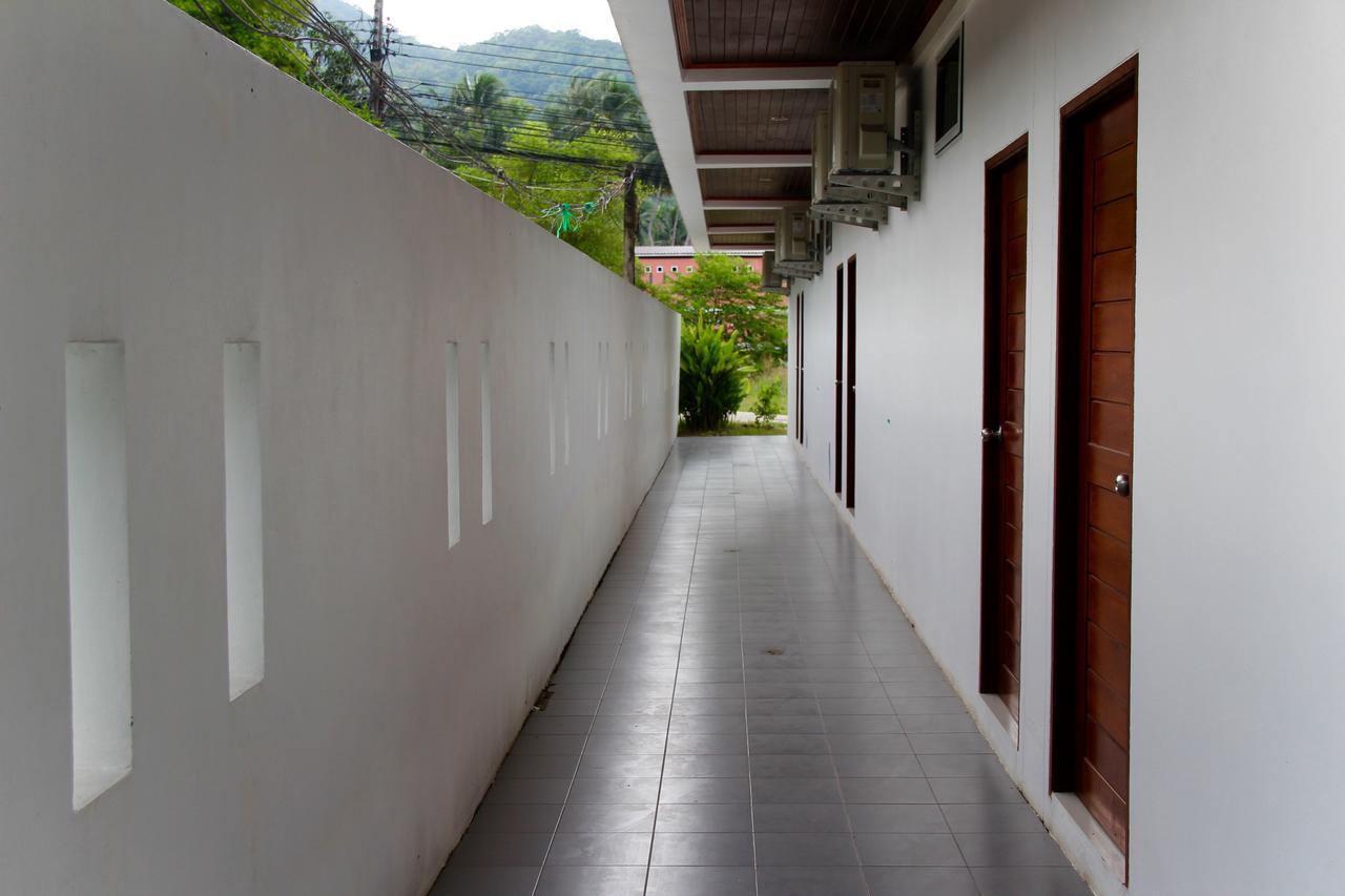 The One Hotel Koh Tao Exterior photo